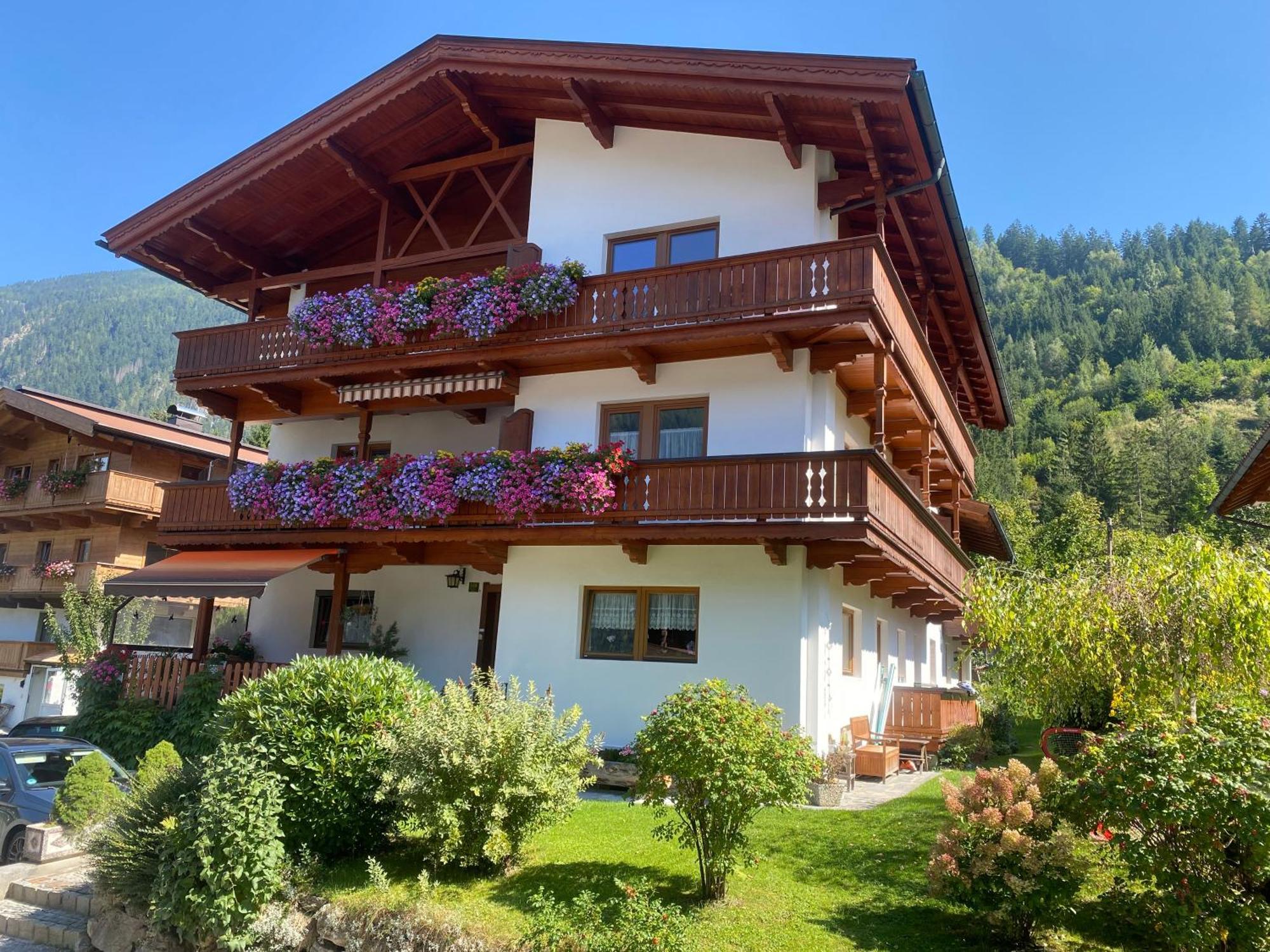 Schwemberger Ohne Fruehstueck Mayrhofen